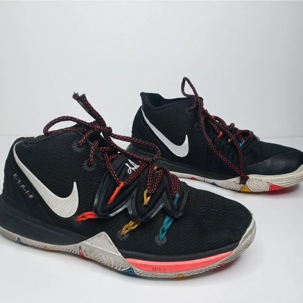 Nike Friends sneakers size 4.5